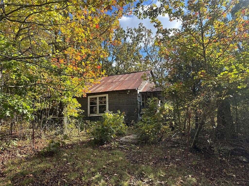 2 Acres of Residential Land for Sale in Sand Gap, Arkansas