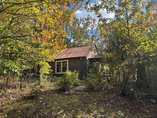 2 Acres of Residential Land for Sale in Sand Gap, Arkansas