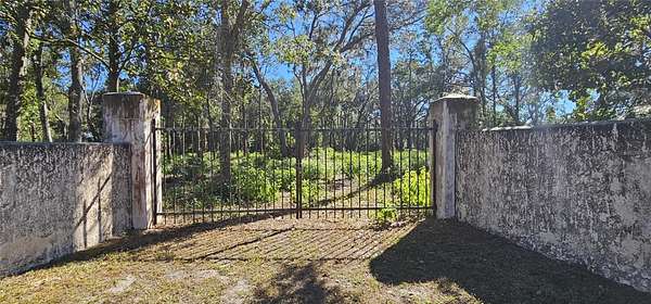 5.4 Acres of Land for Sale in Lutz, Florida