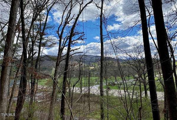 2.36 Acres of Residential Land for Sale in Mountain City, Tennessee