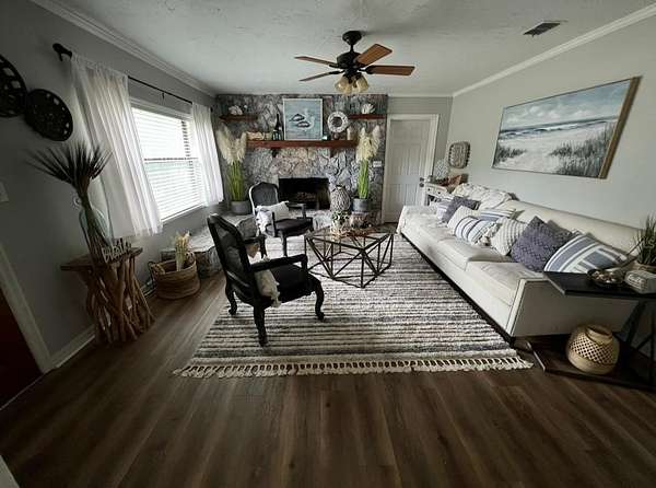 0.31 Acres of Improved Mixed-Use Land for Sale in Oxford, Florida