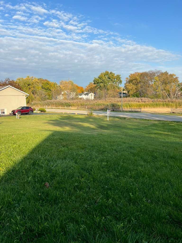 Residential Land for Sale in Round Lake Beach, Illinois