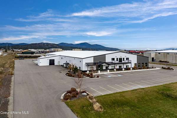 4.77 Acres of Improved Residential Land for Sale in Post Falls, Idaho