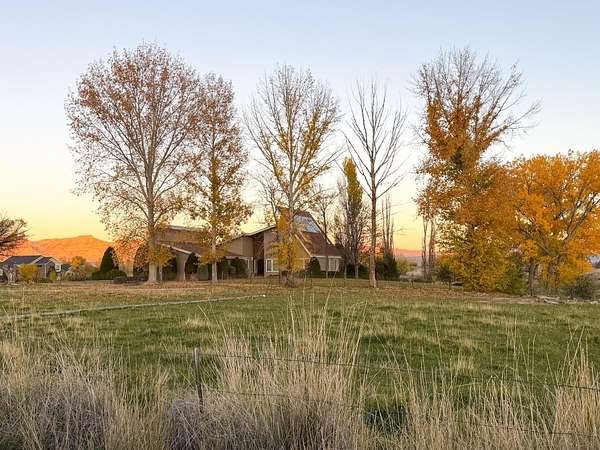 10.4 Acres of Land with Home for Sale in Grand Junction, Colorado