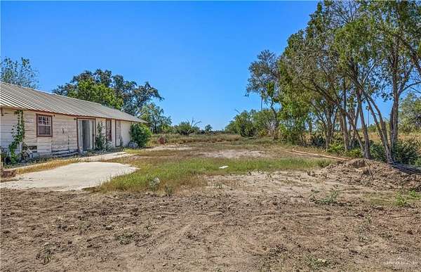 0.67 Acres of Mixed-Use Land for Sale in Mission, Texas