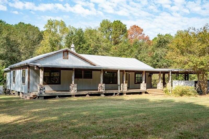 11.5 Acres of Recreational Land with Home for Sale in Montgomery, Texas