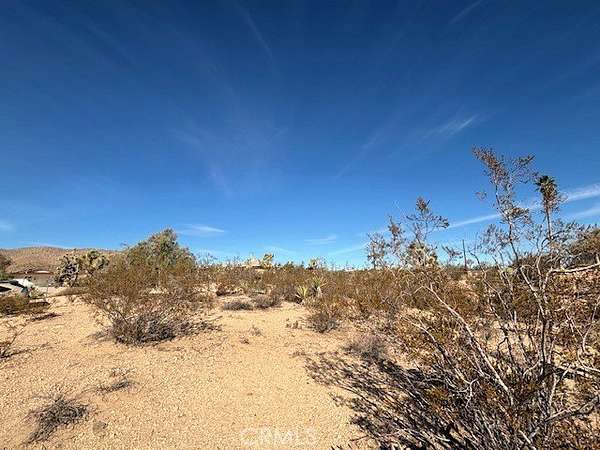 1.25 Acres of Residential Land for Sale in Yucca Valley, California