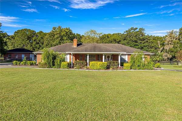 3.4 Acres of Land with Home for Sale in Ocala, Florida