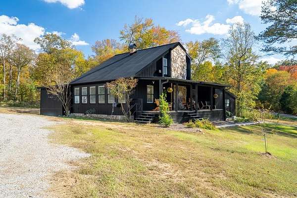 4 Acres of Residential Land with Home for Sale in Dalton, Georgia