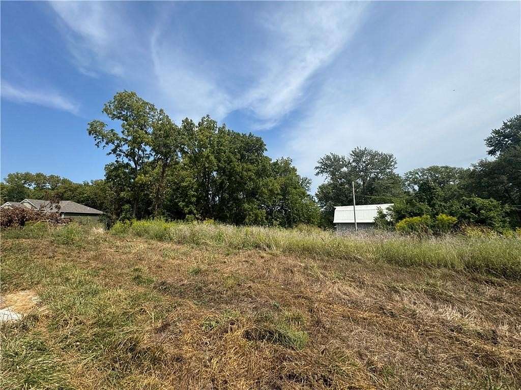 0.29 Acres of Residential Land for Sale in Oak Grove, Missouri