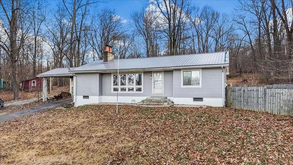 4.5 Acres of Residential Land with Home for Sale in Madisonville, Kentucky