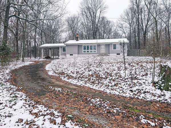 4.5 Acres of Residential Land with Home for Sale in Madisonville, Kentucky