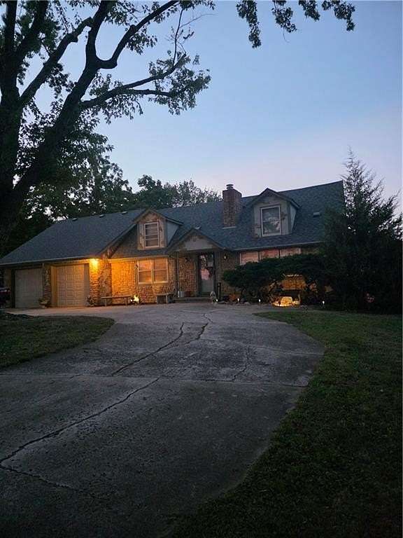 16.5 Acres of Improved Land for Sale in Lee's Summit, Missouri