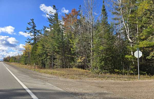 0.1 Acres of Commercial Land for Sale in Cheboygan, Michigan