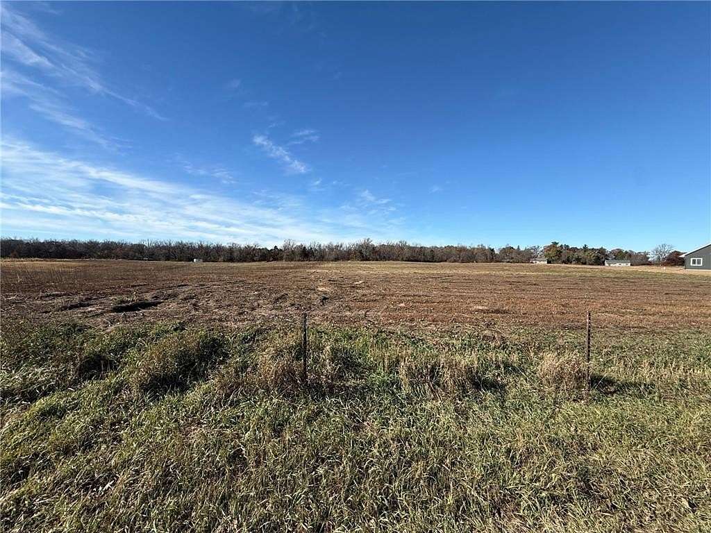 3.52 Acres of Residential Land for Sale in Palmer Township, Minnesota