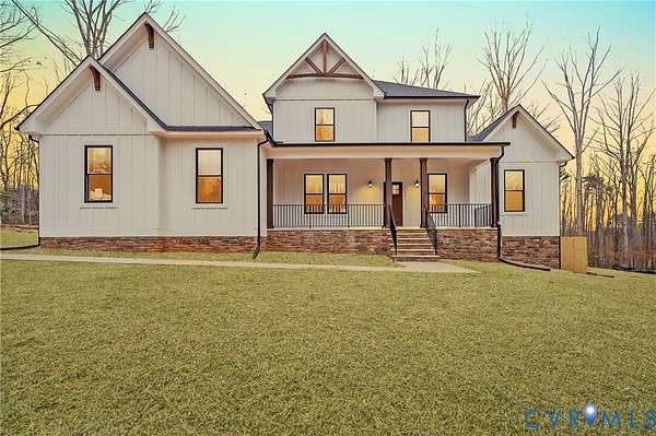 1.6 Acres of Residential Land with Home for Sale in Mineral, Virginia