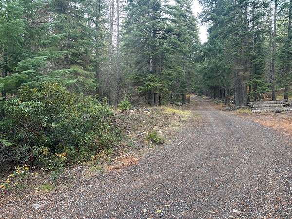 0.27 Acres of Residential Land for Sale in Klamath Falls, Oregon
