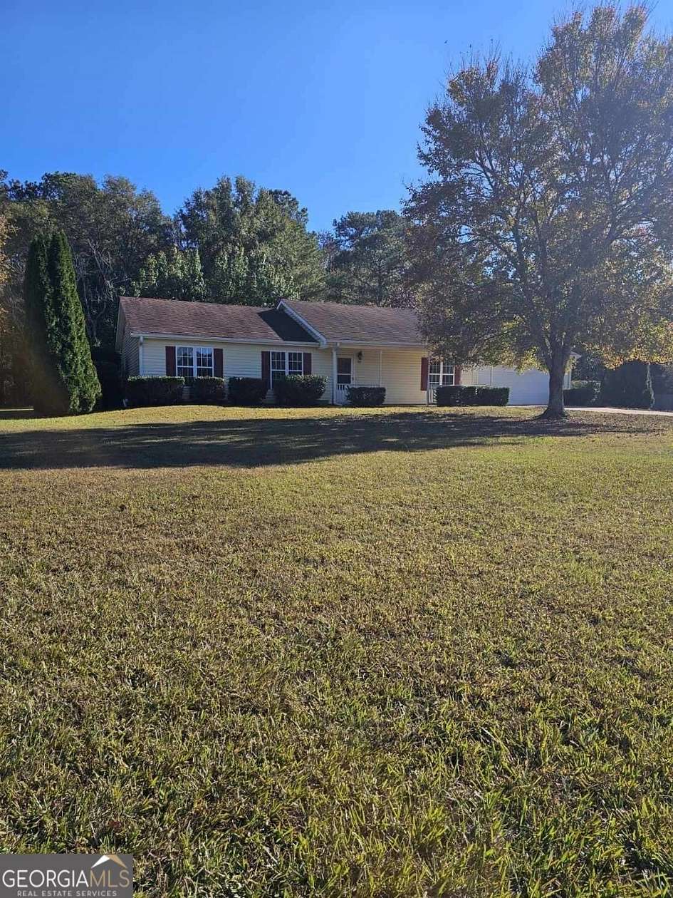 2.84 Acres of Residential Land with Home for Sale in Newborn, Georgia