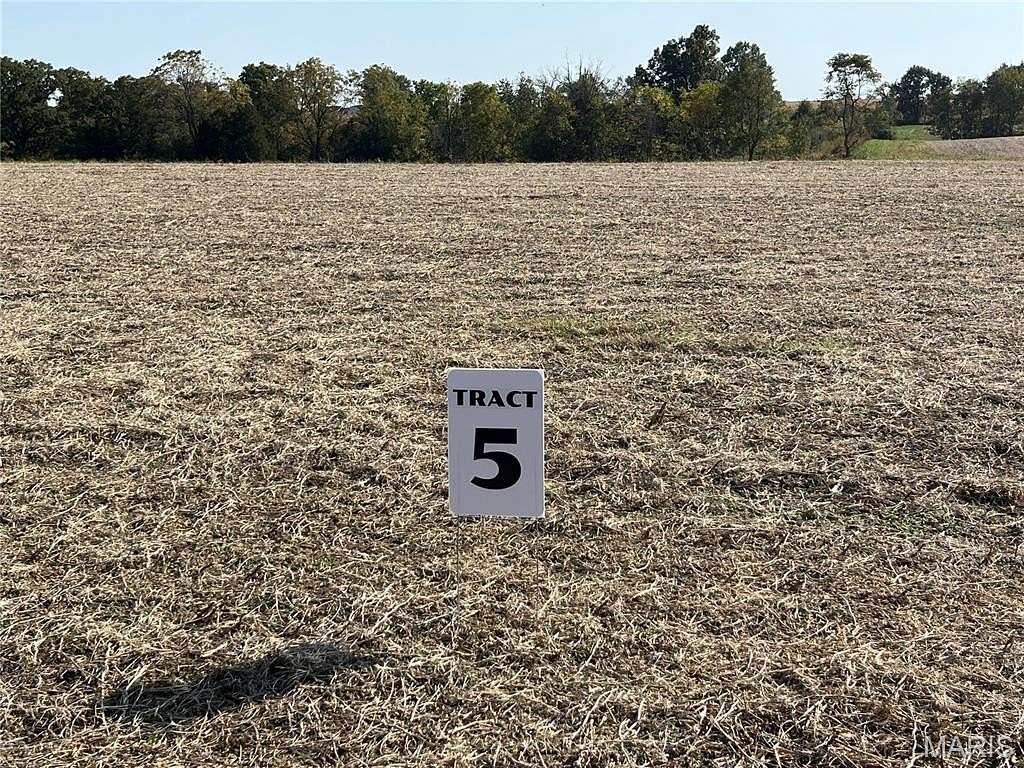 4 Acres of Residential Land for Sale in Bowling Green, Missouri