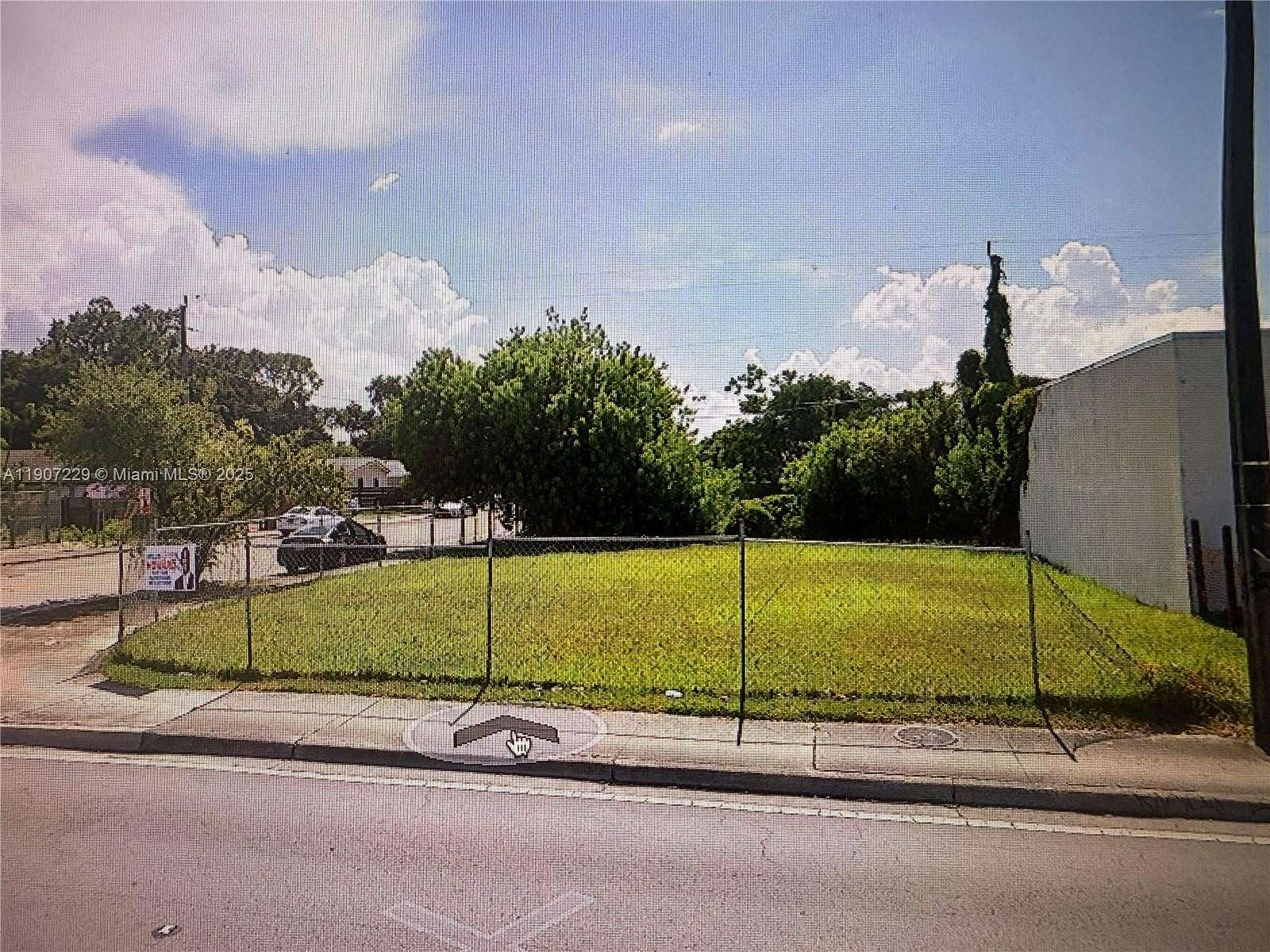 0.1 Acres of Mixed-Use Land for Sale in Miami, Florida