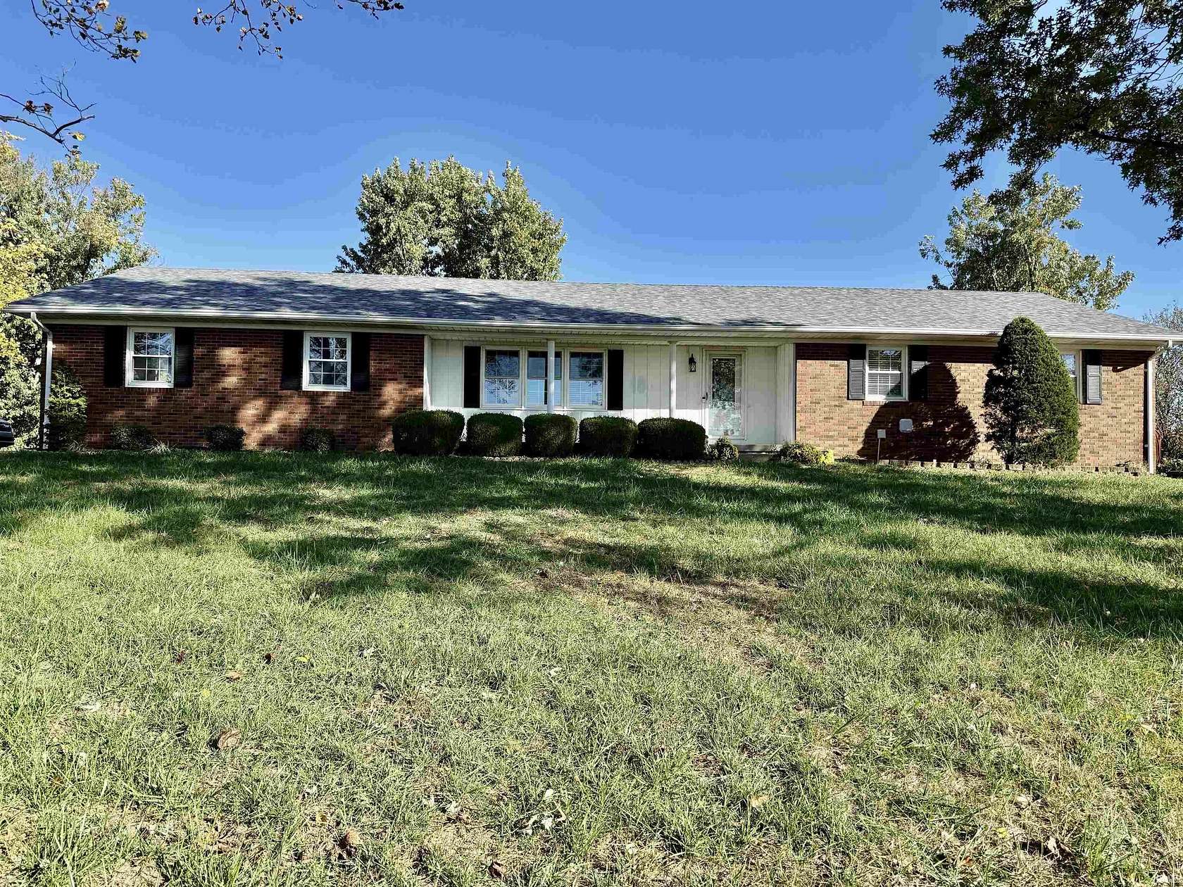 14.2 Acres of Land with Home for Sale in Owensville, Indiana