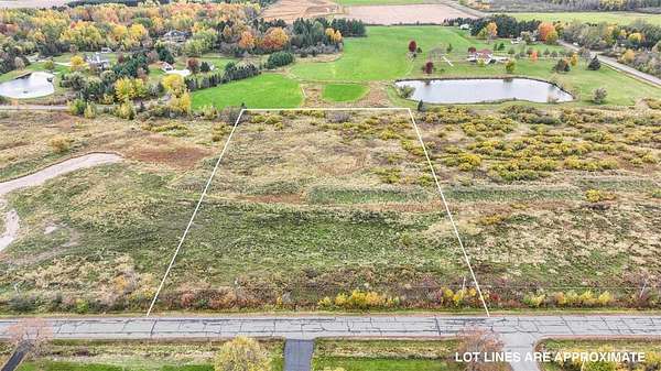 5 Acres of Residential Land for Sale in Marshfield, Wisconsin