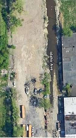 0.28 Acres of Commercial Land for Sale in Detroit, Michigan