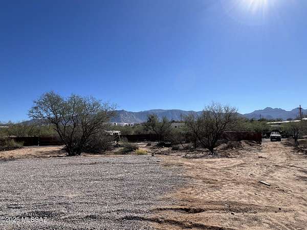 1.47 Acres of Land for Sale in Tucson, Arizona