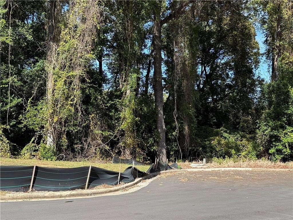 0.98 Acres of Residential Land for Sale in Phenix City, Alabama