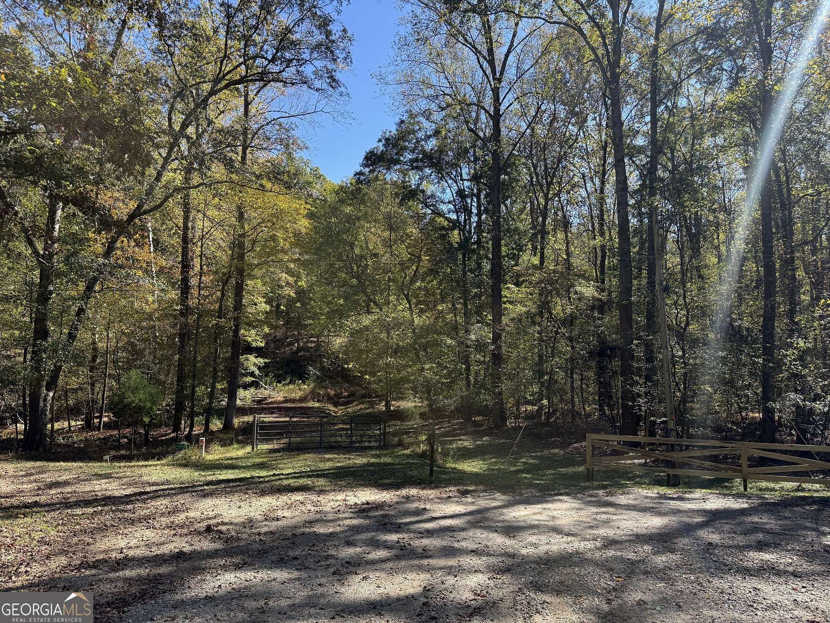 2.65 Acres of Residential Land for Sale in Comer, Georgia