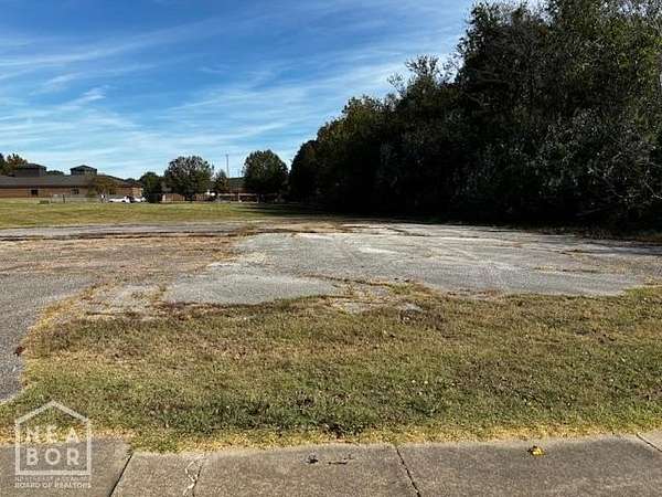 0.79 Acres of Residential Land for Sale in Jonesboro, Arkansas