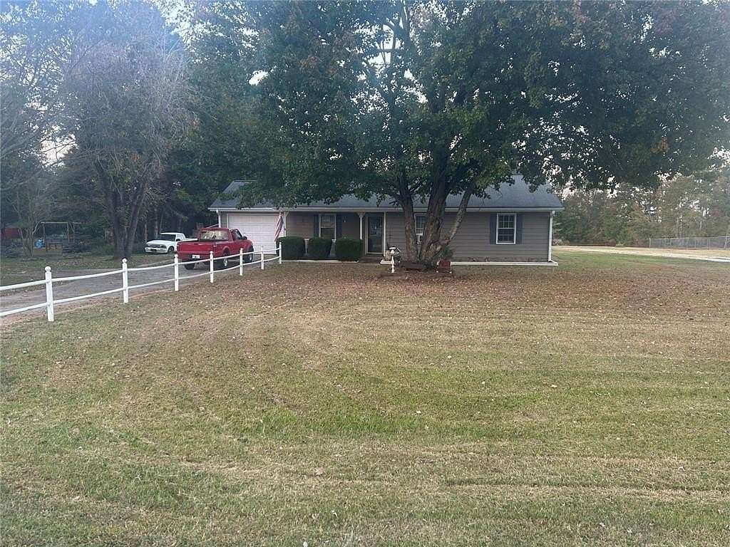 1.89 Acres of Residential Land with Home for Sale in Loganville, Georgia