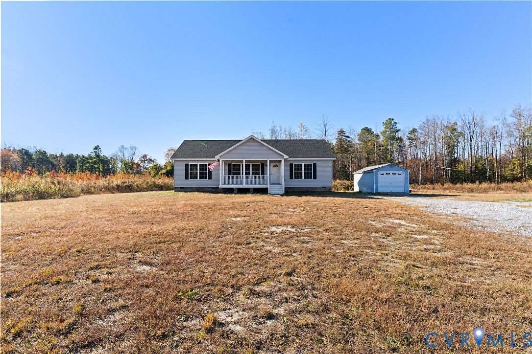 3 Acres of Residential Land with Home for Sale in Jetersville, Virginia