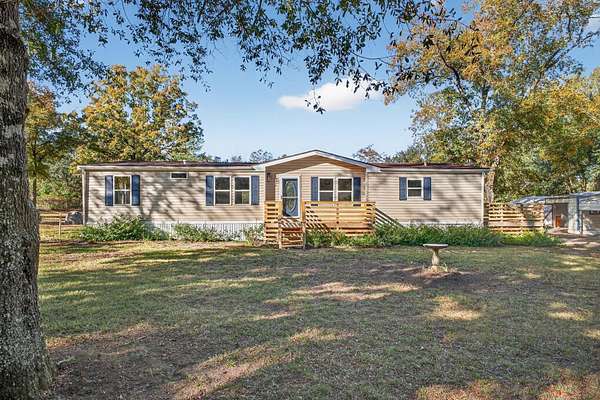 1.65 Acres of Residential Land with Home for Sale in Wagener, South Carolina