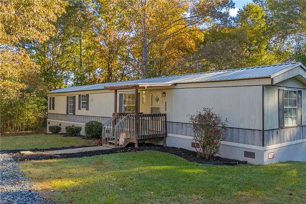 2 Acres of Residential Land with Home for Sale in Walhalla, South Carolina