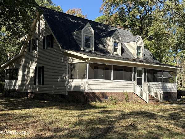 5 Acres of Residential Land with Home for Sale in Beaufort, North Carolina