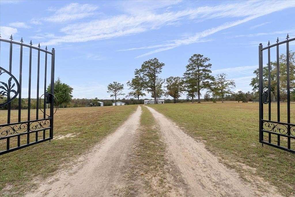 36 Acres of Recreational Land with Home for Sale in Milledgeville, Georgia