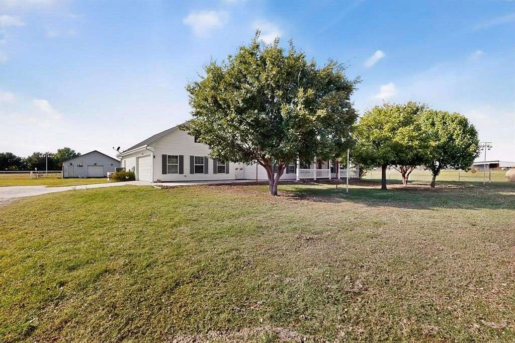 2.5 Acres of Residential Land with Home for Lease in Aubrey, Texas