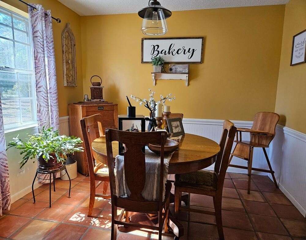 5.7 Acres of Residential Land with Home for Sale in Crestview, Florida