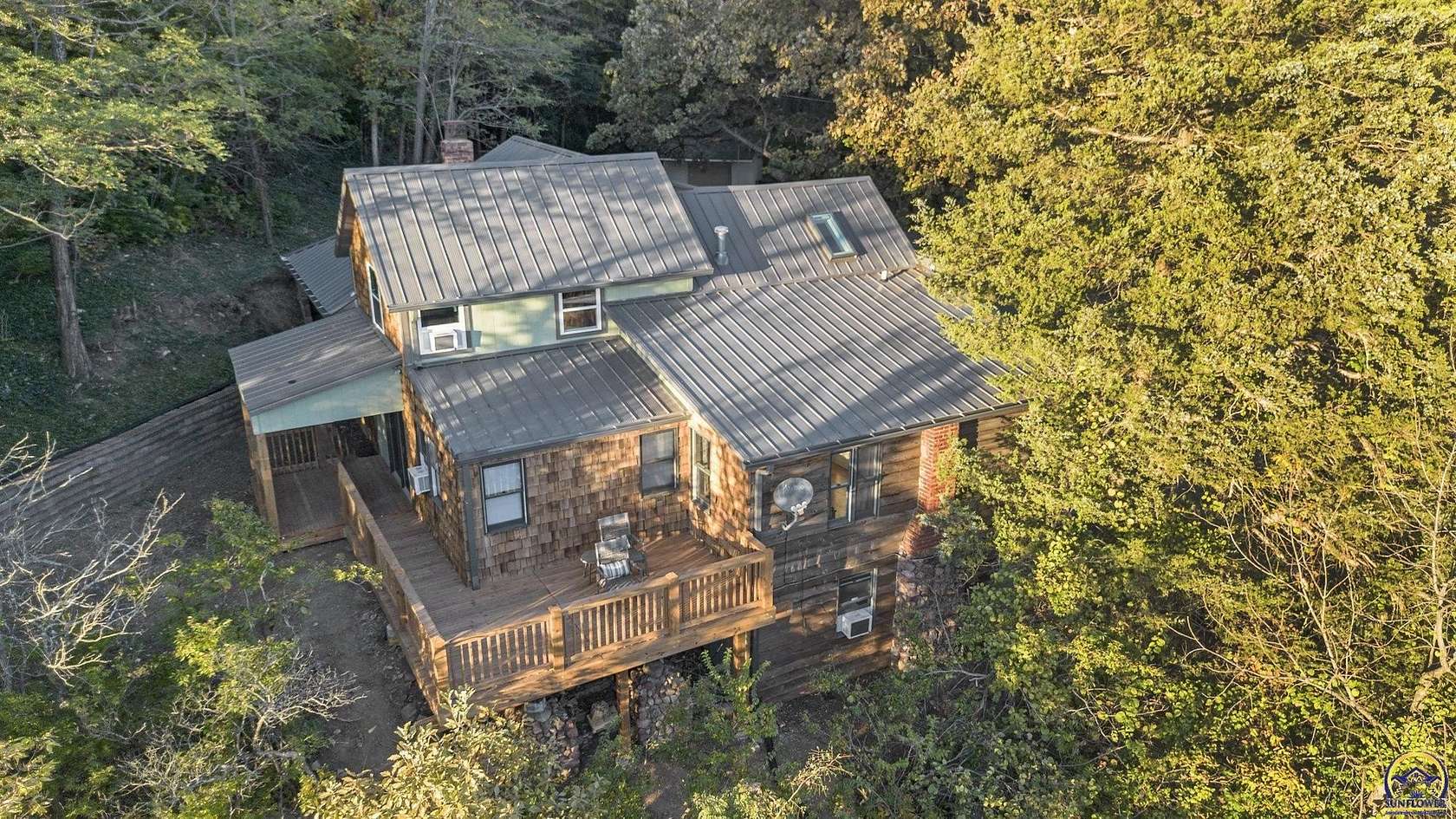 3.1 Acres of Residential Land with Home for Sale in Topeka, Kansas