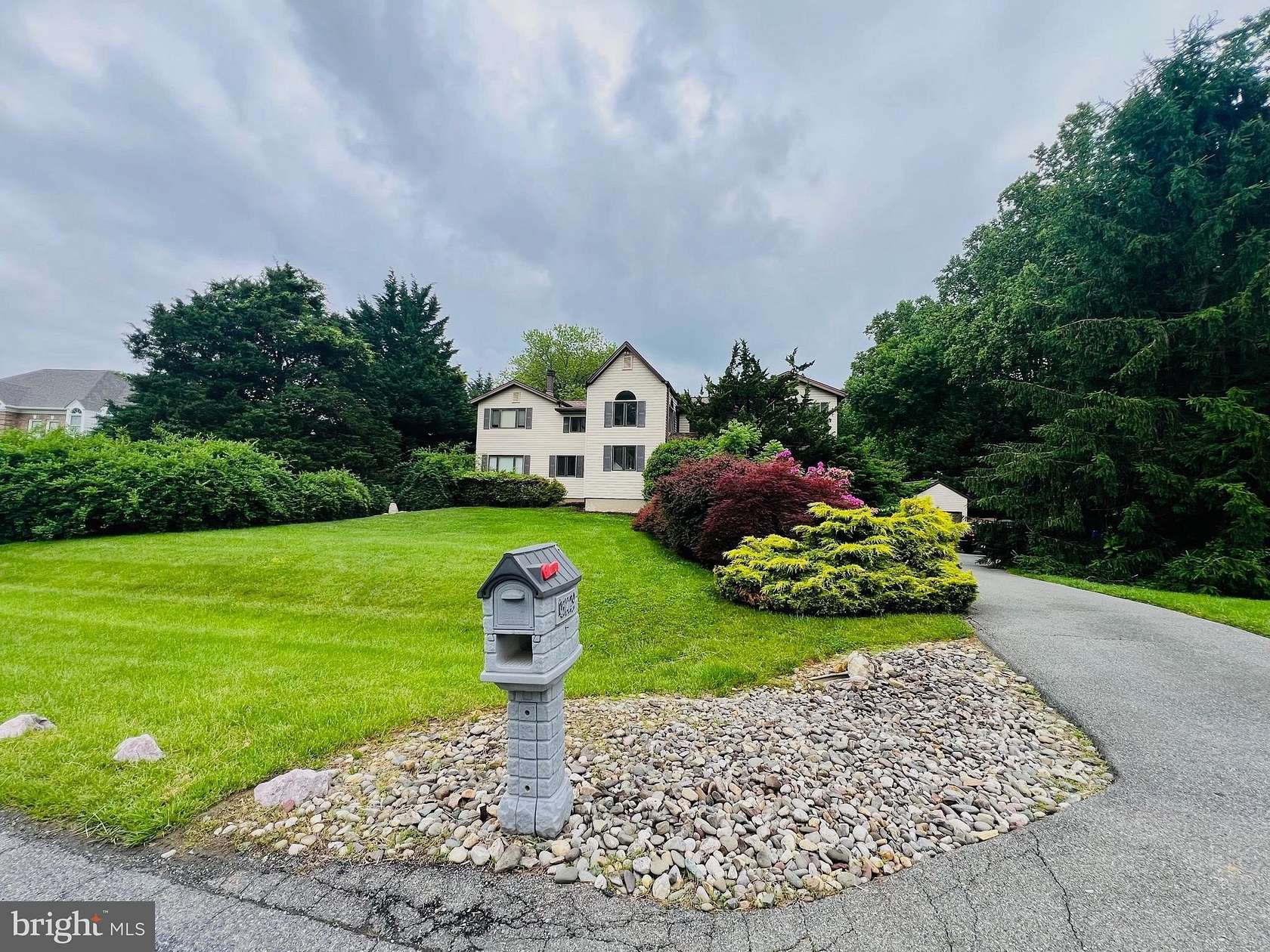 2.24 Acres of Residential Land with Home for Lease in Silver Spring, Maryland