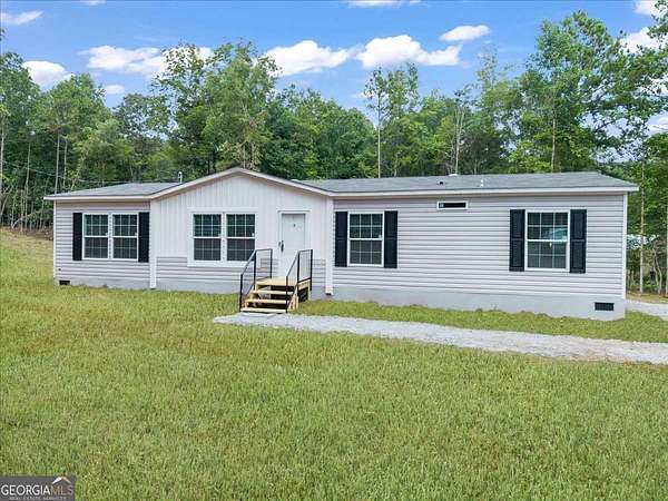 1.8 Acres of Residential Land with Home for Sale in Eatonton, Georgia