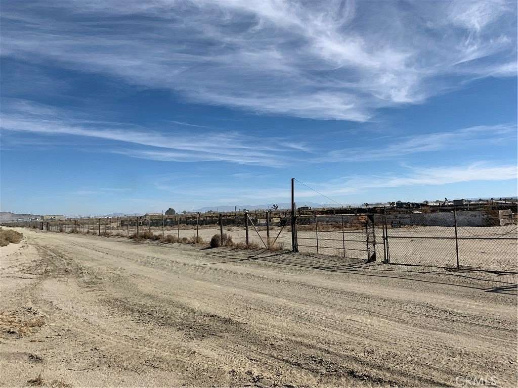 10 Acres of Land for Sale in Adelanto, California