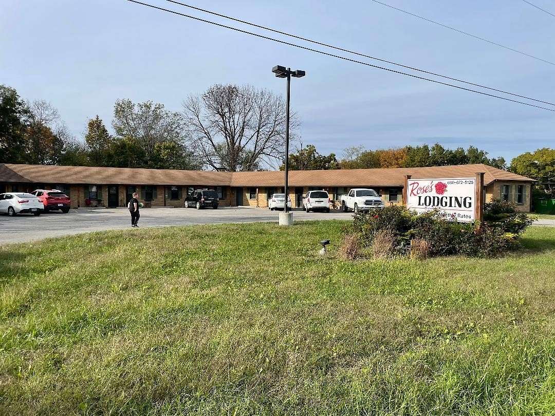1.73 Acres of Commercial Land for Sale in Boonville, Missouri