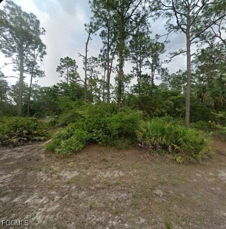 0.5 Acres of Land for Sale in Lehigh Acres, Florida