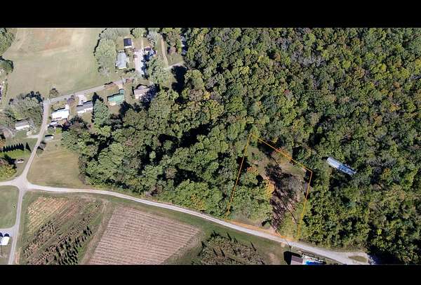 0.9 Acres of Residential Land for Sale in McMinnville, Tennessee