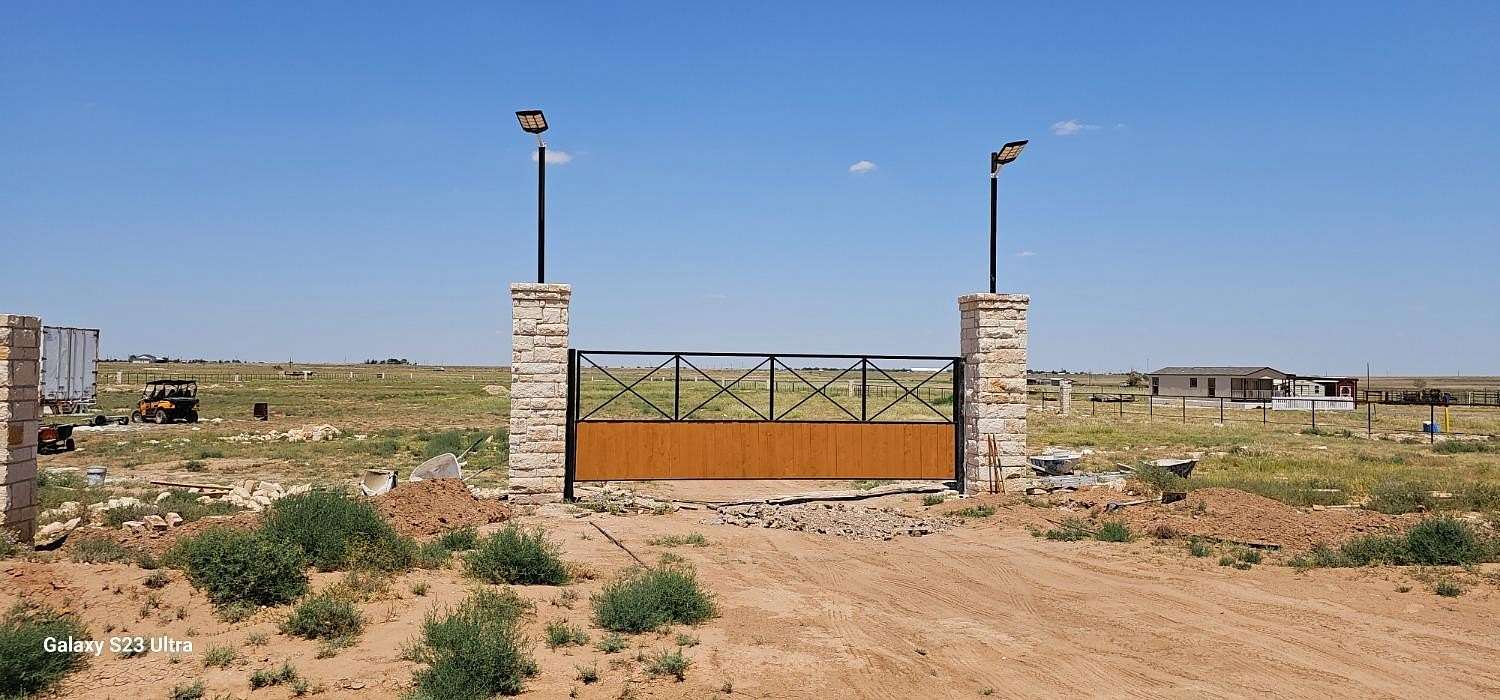 10 Acres of Land for Sale in Smyer, Texas