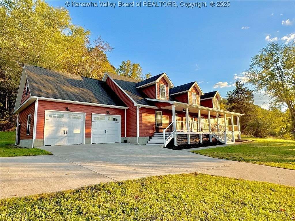 1.53 Acres of Residential Land with Home for Sale in Gallipolis Ferry, West Virginia