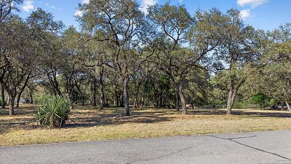 0.8 Acres of Residential Land for Sale in Garden Ridge, Texas