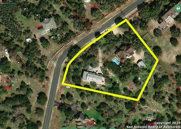 1.7 Acres of Residential Land with Home for Sale in Fair Oaks Ranch, Texas